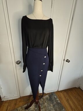 Zara Navy Pencil Skirt with Decorative Buttons